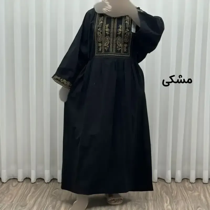 پیراهن لینن گلدوزی مایا کد 1745 فری سایز زنانه چهارفصل تنخور شیک و راحت بدون سایه اندازی و بدن نما